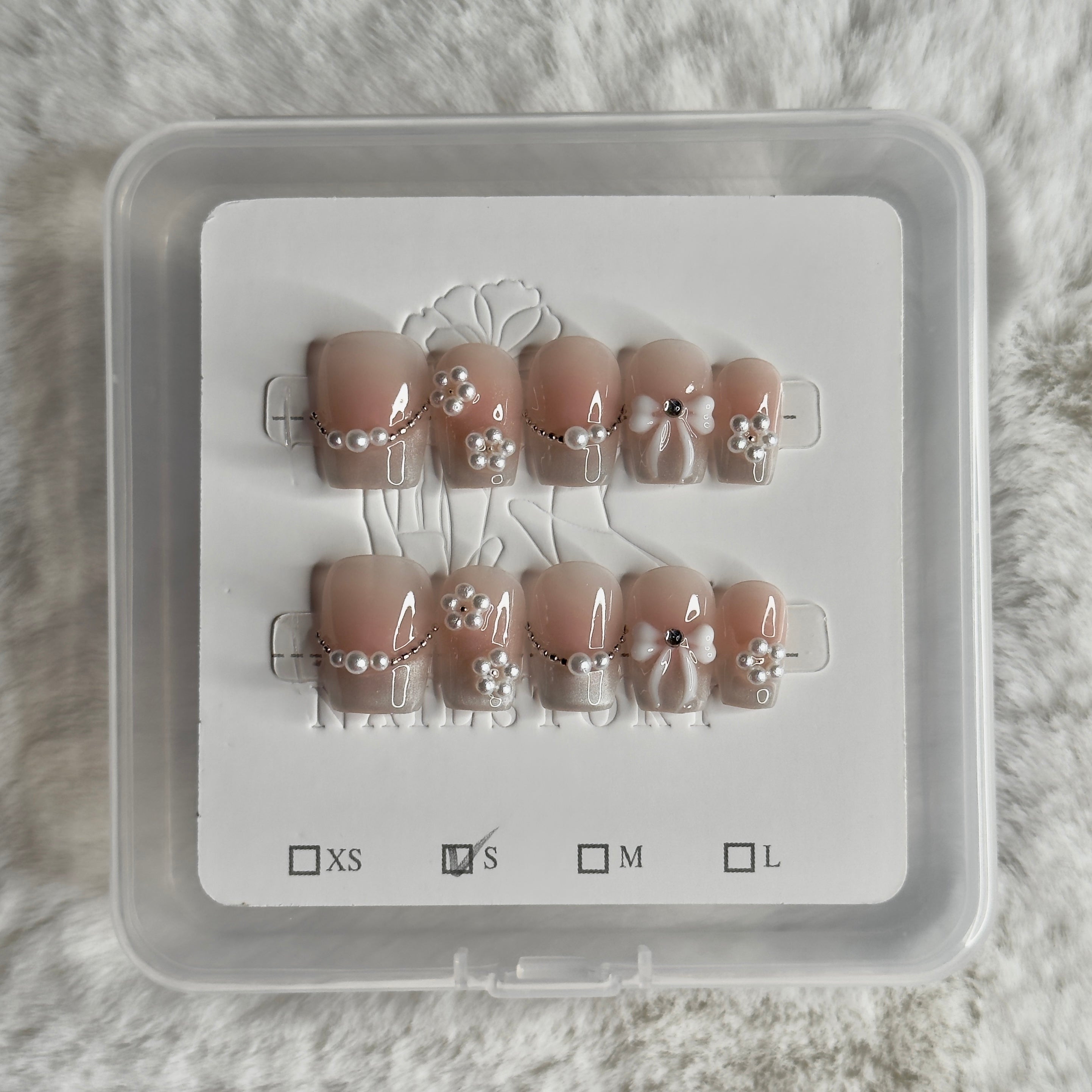 Gel Nail Set (Tia)
